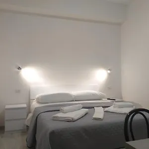 Maison d'hôtes Bernini Self Check-in - Accesso Autonomo, Alghero