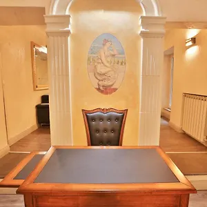 Grottini Luxury ~ Pantheon Gasthof Rom